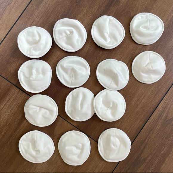 Set of 7 pairs of organic nursing bra inserts (14 single pads) - Picture 3 of 6